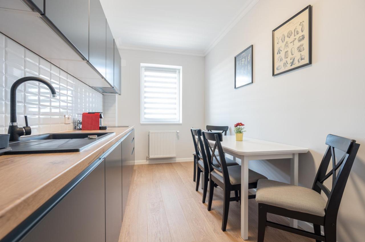 Lilla Flats Apartman Nagyvárad Kültér fotó