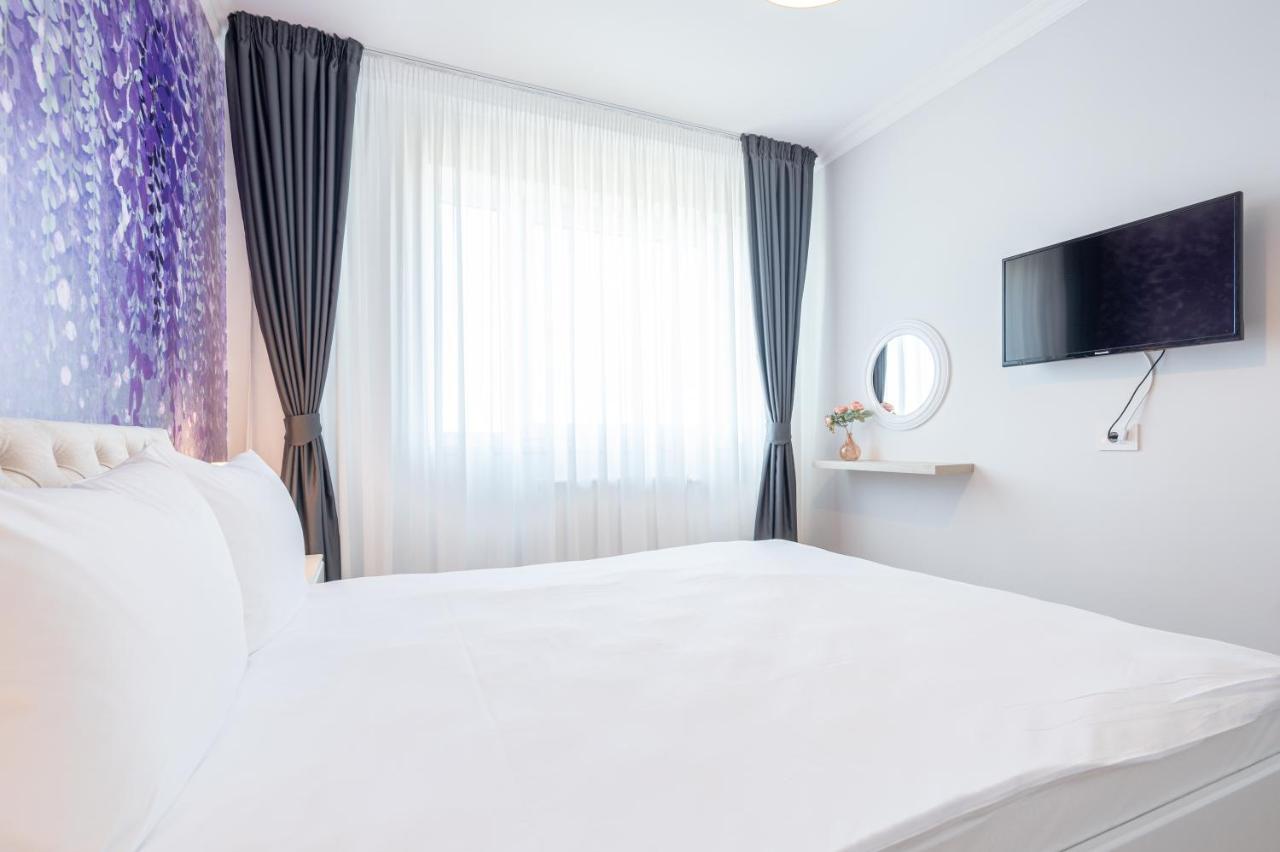 Lilla Flats Apartman Nagyvárad Kültér fotó