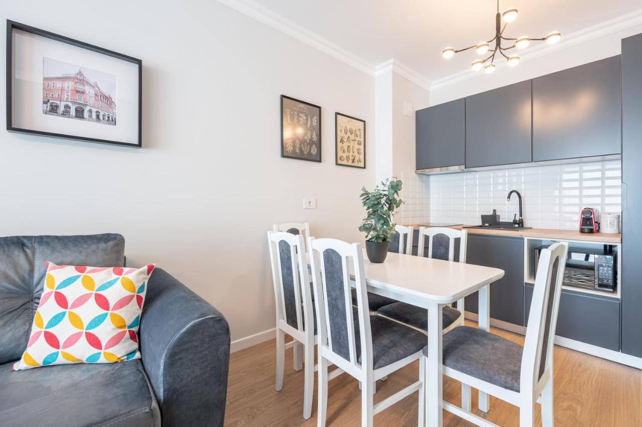 Lilla Flats Apartman Nagyvárad Kültér fotó