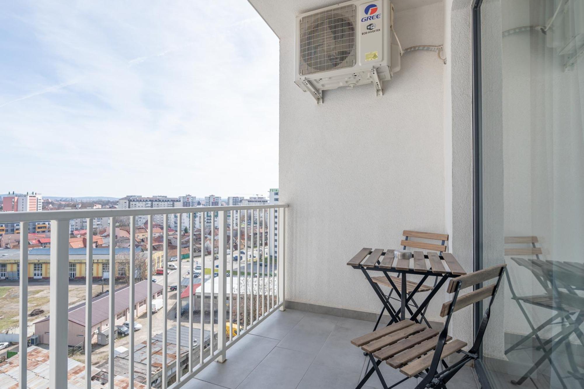 Lilla Flats Apartman Nagyvárad Szoba fotó